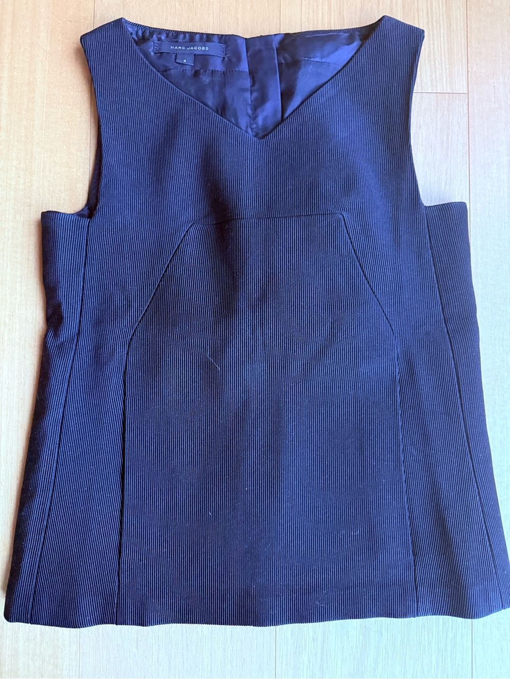 Marc Jacobs Black Ribbed V-Neck Sleeveless Tunic